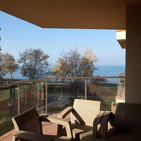 Galerius Beach Deluxe Apartment Siófok Exterior foto