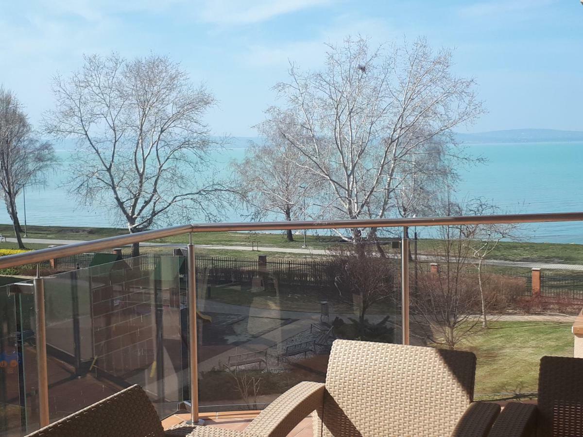 Galerius Beach Deluxe Apartment Siófok Exterior foto